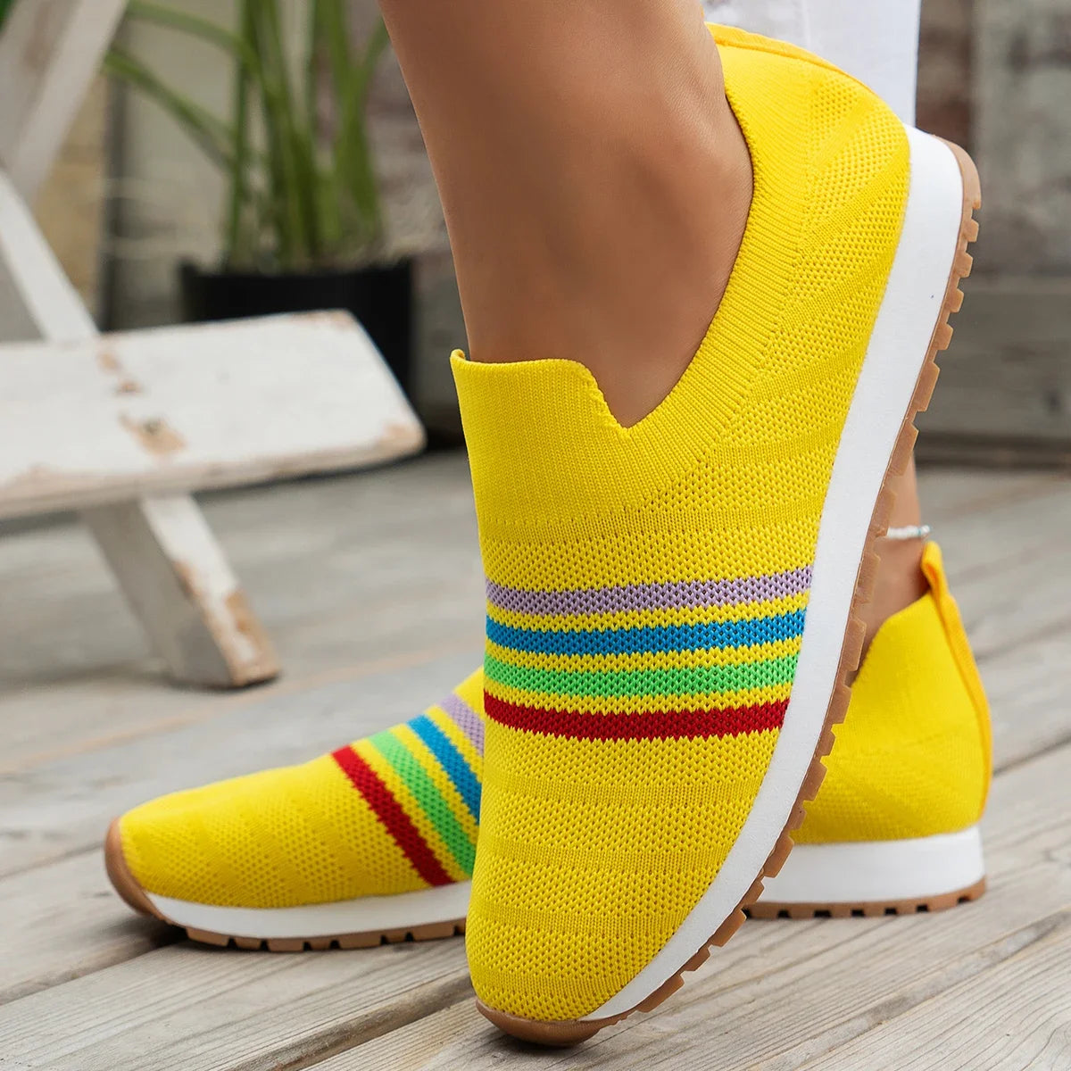 Women Casual Sneakers New Spring Autumn Breathable Mesh Sneakers Women Comfortable Rainbow Knitted Shallow Cut Flat Casual Shoes