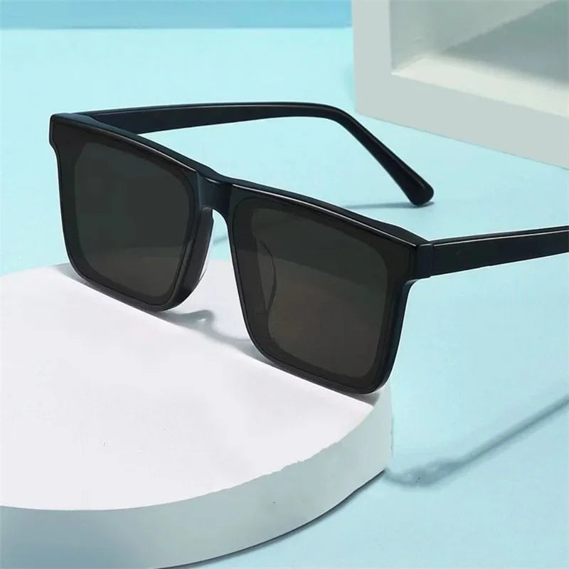 Retro Vintage Square Frame Sunglasses Women Brand Designer Black Cool Men Sun Glasses UV400 Shades Protection Eyeglasses Goggles