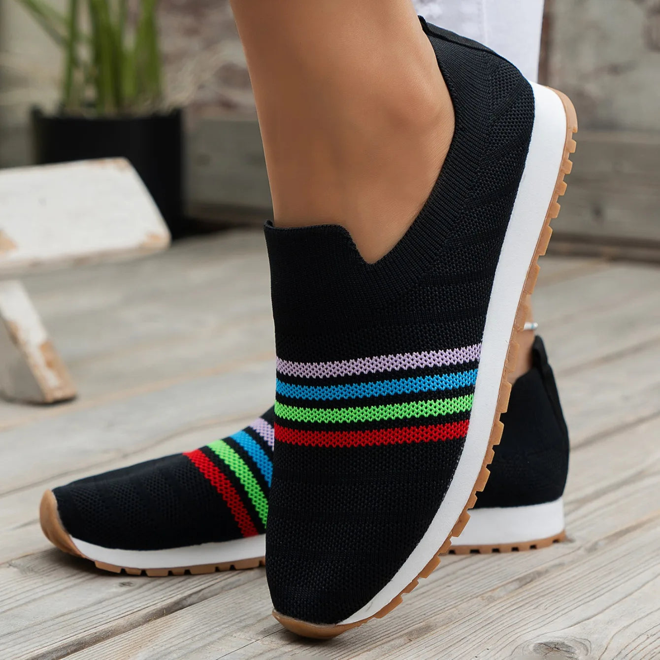 Women Casual Sneakers New Spring Autumn Breathable Mesh Sneakers Women Comfortable Rainbow Knitted Shallow Cut Flat Casual Shoes