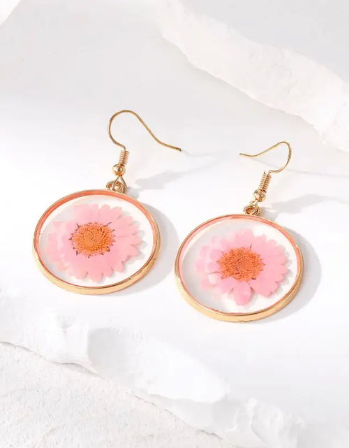 Load image into Gallery viewer, Handmaking Epoxy Resin Earrings With Flower Inside Unique Pressed Flower Earring Elegant Irregular Round Earrings Wholesale 2024
